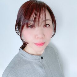 著者・弥づき飛ろ 著者・弥づき飛ろ